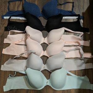 Victoria secrets lightly lined demi bras. 38D